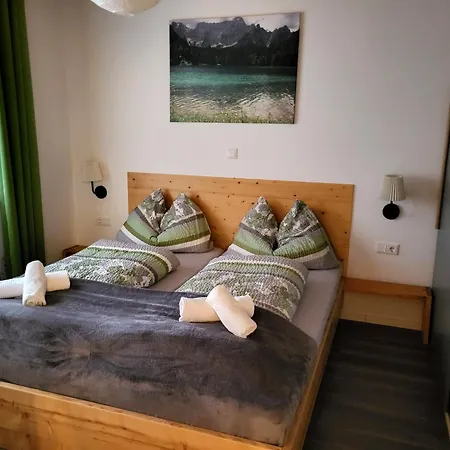 Nature Fun - Nahe Pressegger - Skibus Zum Nassfeld - Familien & Hunde Willkommen Appartement